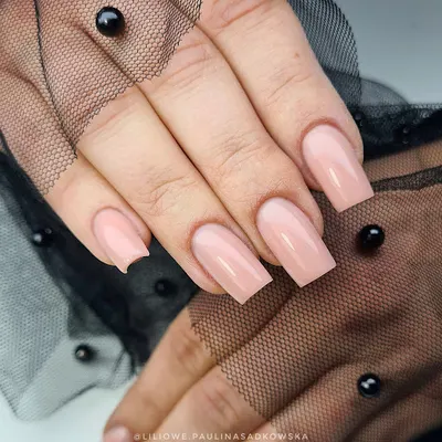Studio Liliowe - stylizacja paznokci Paulina Sadkowska